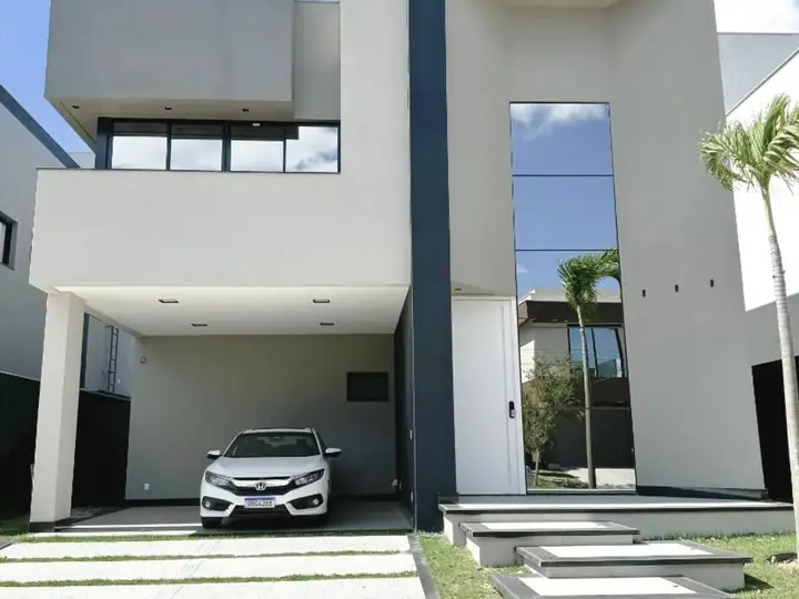 Casa em Boulevard Lagoa, Serra